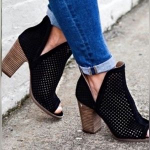 Lucky Brand open toe booties
